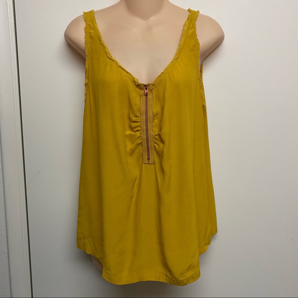 House of Dagmar womens mustard yellow zipper tank top‎ 36